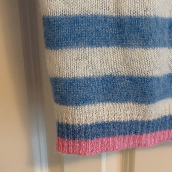 Jumper 123 100% Cashmere Blue and White Striped lightweight V-Neck Sweater - Picture 4 of 12